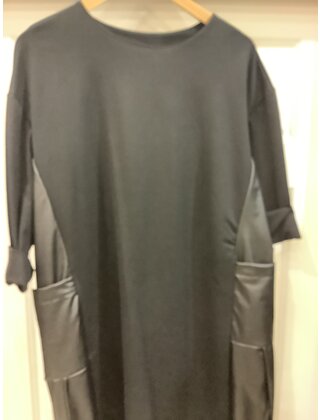 PINK BLACK DRESS WITH LEATHER SIDE 9709