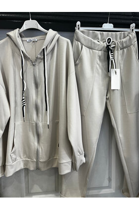 MADE IN ITALY 2 PIECE LOUNGEWEAR 8103