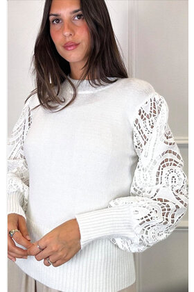 LAMIAR JUMPER WITH LACE SLEEVES 7023