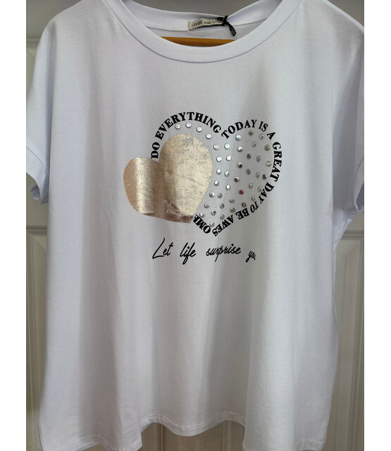 MADE WITH LOVE TSHIRT 777