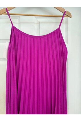 NEW COLLECTION VEST PLEATED TOP 1097
