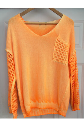 M & G V- NECK KNIT 141