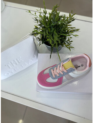 IDEAL SHOES TRAINER 8992