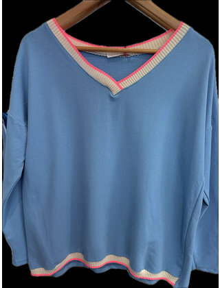 MADE IN ITALY V-NECK TOP 5979