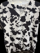 EMI V- NECK PRINT TOP 7989