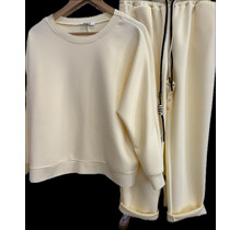 EVELYN.R 2 PIECE SET 8879