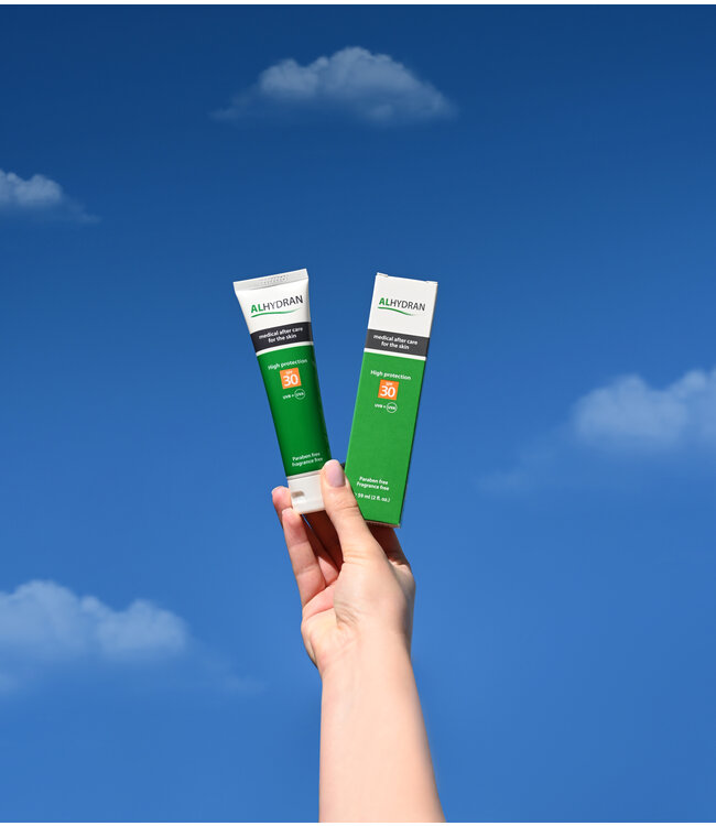 ALHYDRAN (SPF30) moisturizing cream with sun protection
