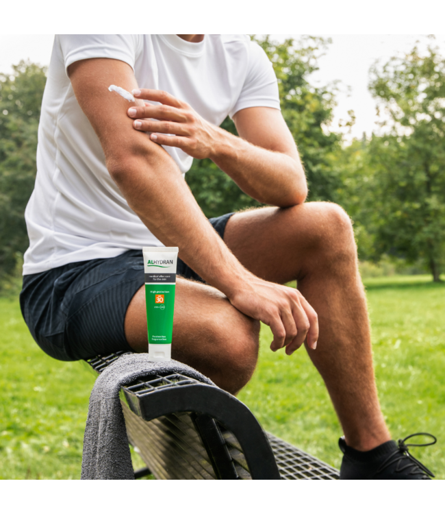 ALHYDRAN (SPF30) hydraterende crème met zonbescherming
