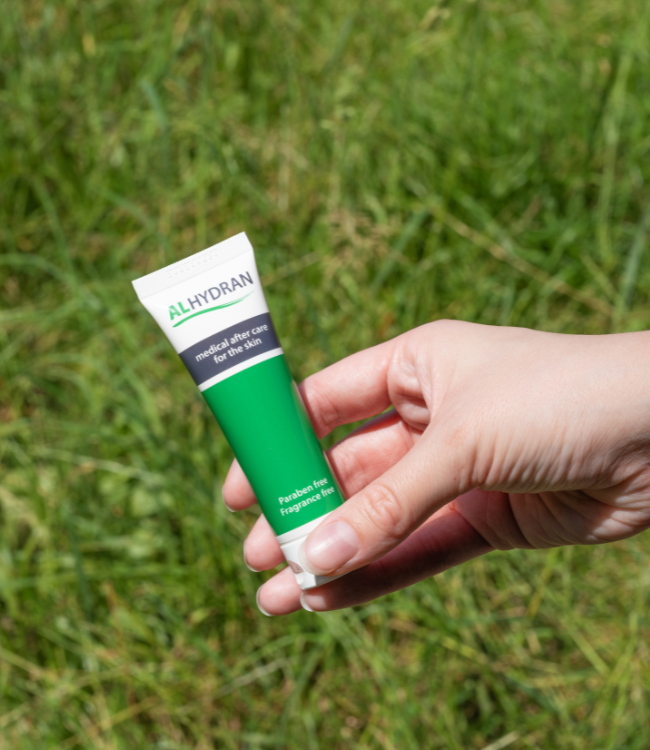 ALHYDRAN Creme für geschädigte Haut und Narben
