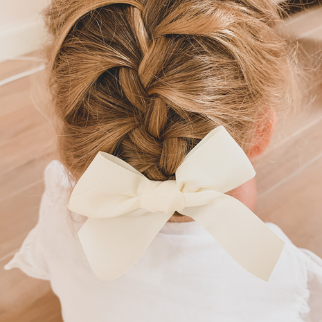 Your Little Miss Haarspeldje met strik Tess - cream taft Your Little Miss Haarspeldje met strik Tess - cream taft