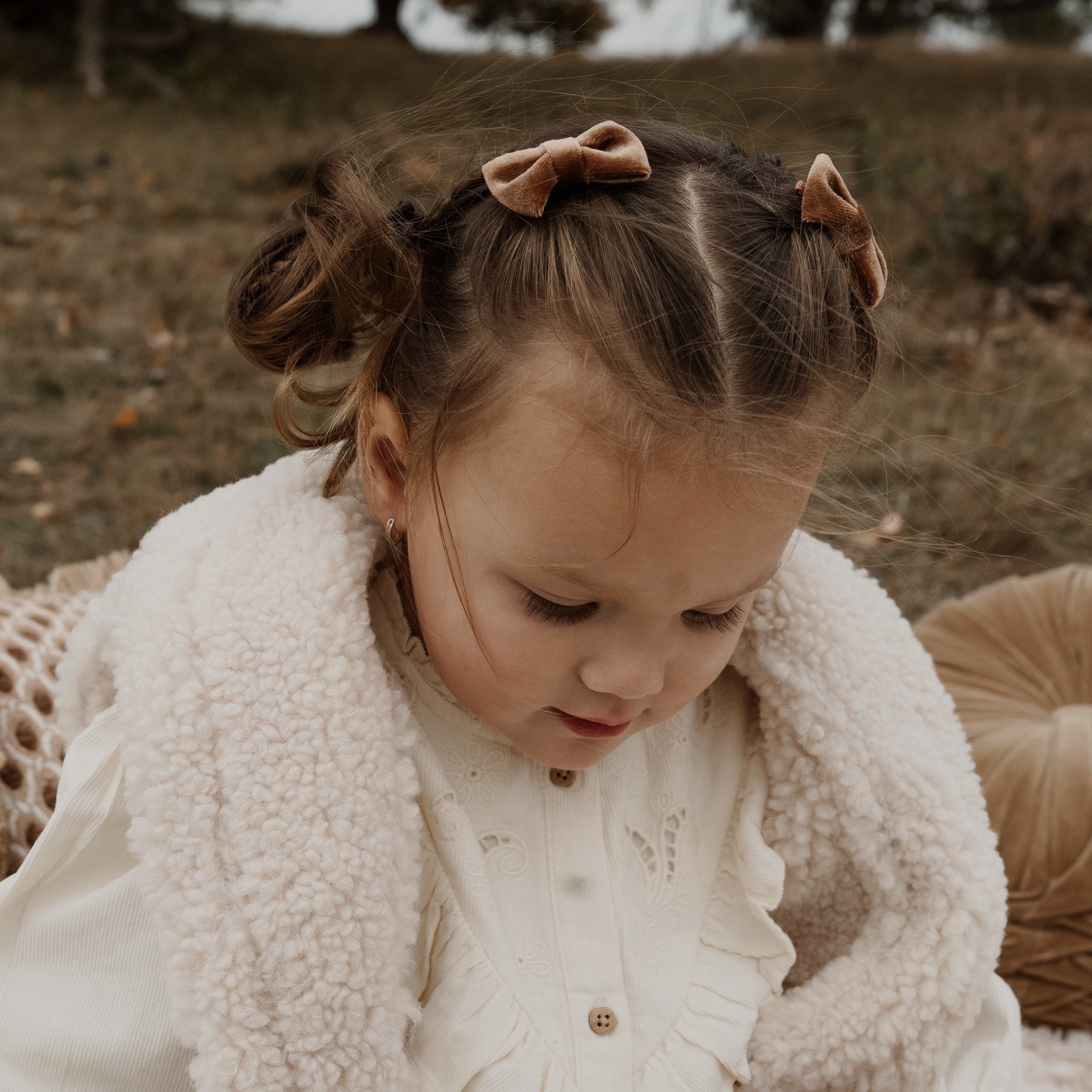 Barrettes bébé à cheveux avec noeud chipmunk velvet Your Little Miss