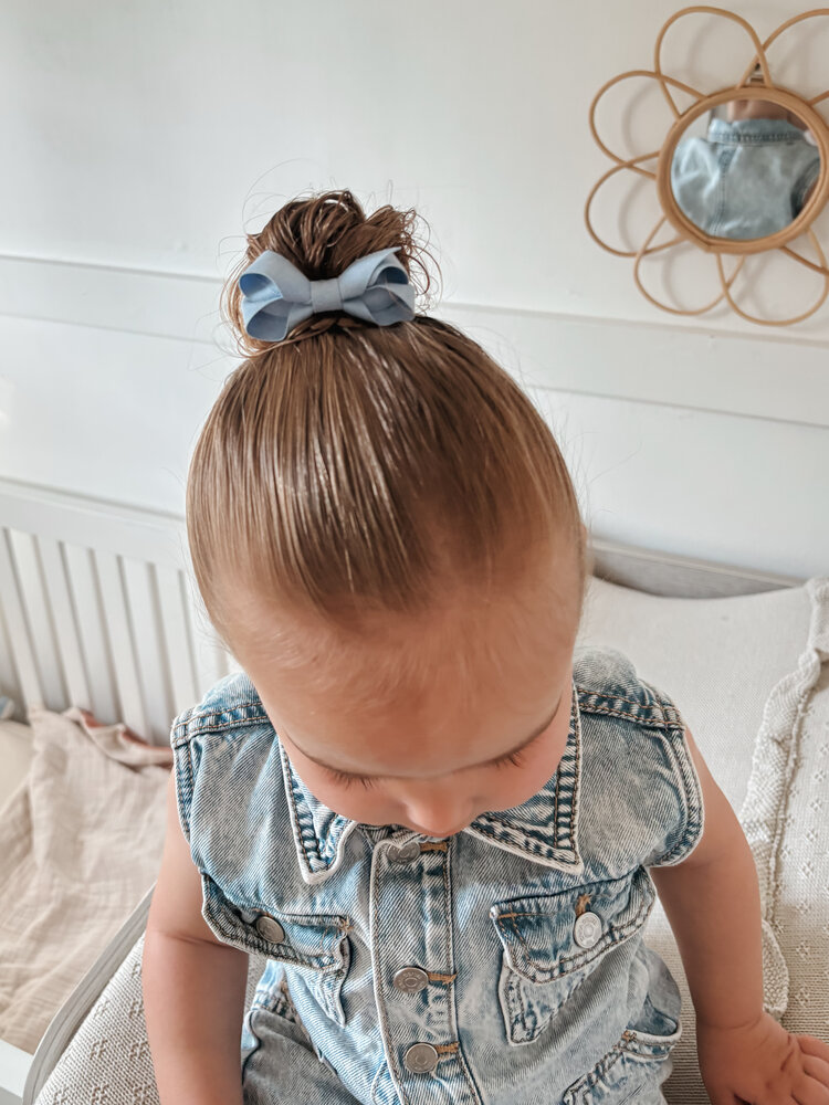 Your Little Miss Basic hair elastics with bow Loïs - denim Your Little Miss Basic hair elastics with bow Loïs - denim