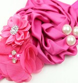 Baby haarbandje satijnen bloemen parel/strass fuchsia