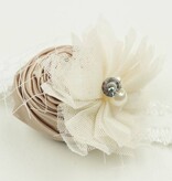 Baby kanten haarbandje met satijnen roos, tule bloem en voile (beige/ivoor)