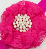 Baby haarbandje kanten bloem met parels (fuchsia)