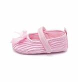 Babyschoenen: lichtroze, satijnen ballerina's