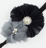 Baby haarbandje tule/chiffon met parels (grijs/zwart)