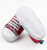 Babyschoentjes: rode gympen