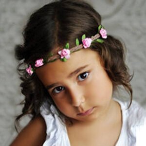 Baby haarbandje hippie guirlande (lichtroze)