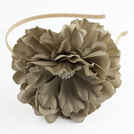 Diadeem pioenroos (caramel)