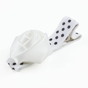 Baby haarspeldje met mini roosje (wit)