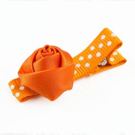 Haarspeldje met mini roosje (oranje)