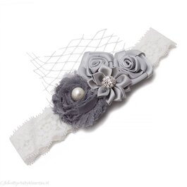 Haarbandje vier bloemen op kant (grijs)