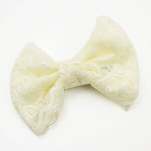 Baby haarspeldje met grote kanten strik (ivoor)