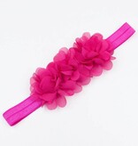 Baby haarbandje drie chiffon bloemetjes (fuchsia)