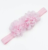Baby haarbandje drie chiffon bloemetjes (lichtroze)