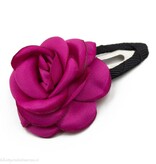 Baby haarspeldje met mooie satijnen roos (fuchsia)
