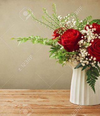 Woody Rose flower bouquet