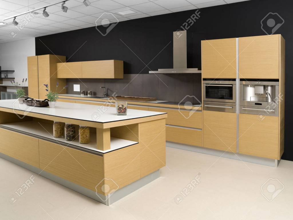 BrandVintage  Black-Cream color Kitchen