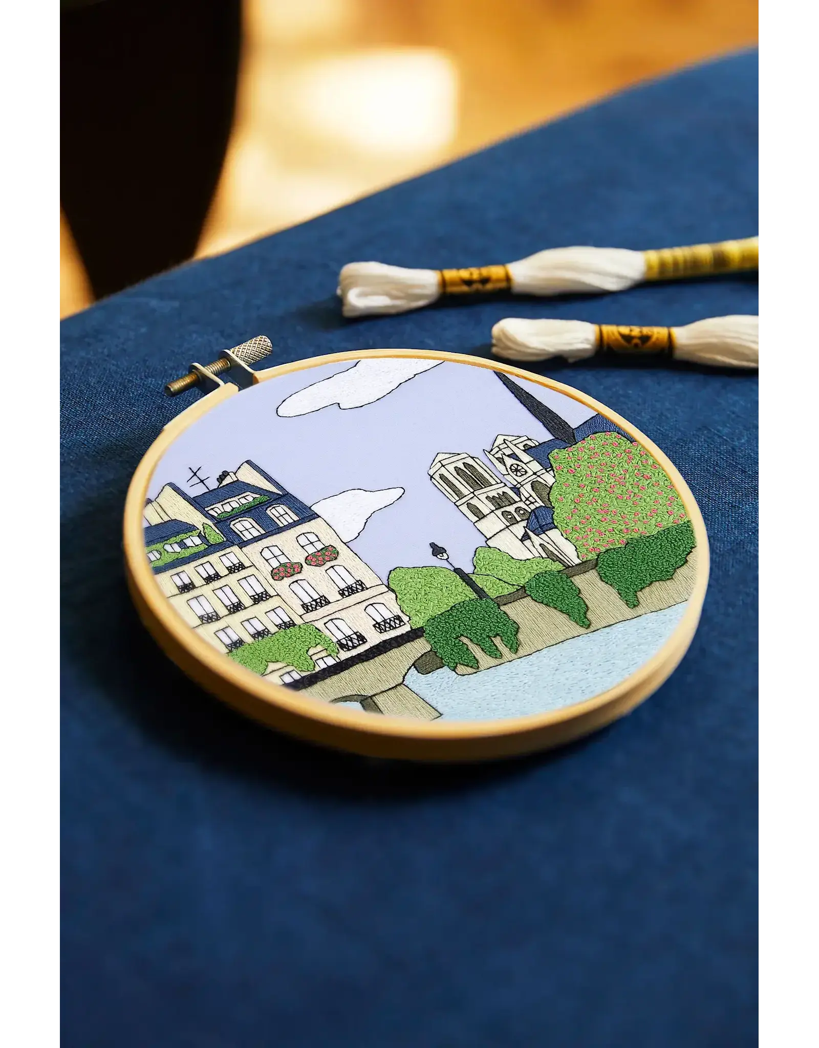 DMC Borduurkit - Parijs