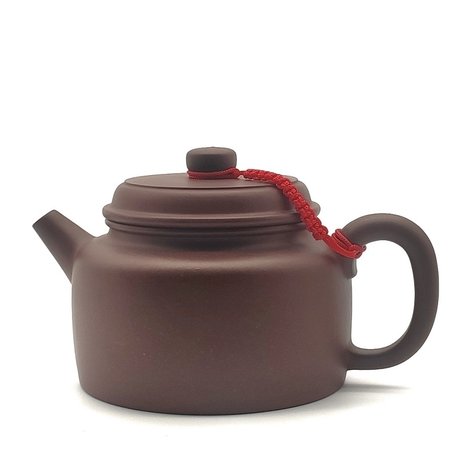 Yi Xing Gong Fu Teekanne  ”De Zhong“ 280ml Yi Xing Gong Fu Teekanne  ”De Zhong“ 280ml
