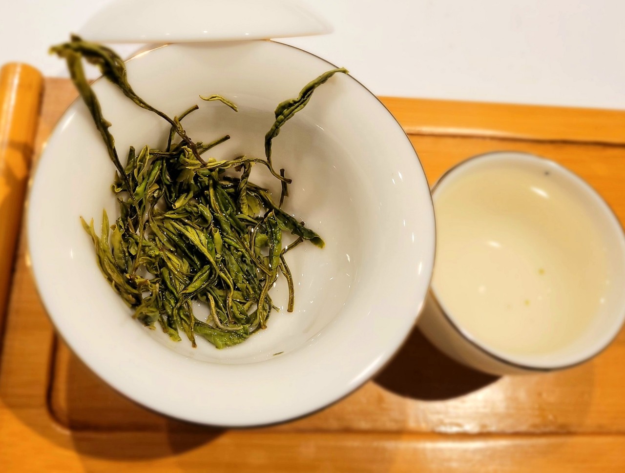Grüner Tee Huang Shan Mao Feng Premium Grüner Tee Huang Shan Mao Feng Premium