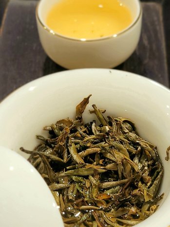 Thé blanc White silver Needle Fuding Imperial