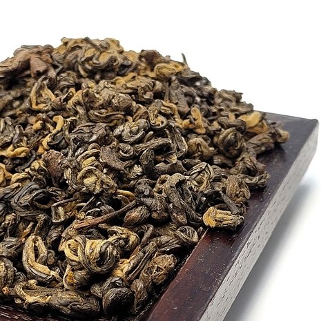 Thé noir Supreme Yunnan Golden Snail Thé noir Supreme Yunnan Golden Snail