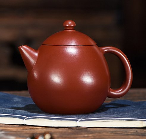 Yi Xing Gong Fu Theepotje "Dragon egg" 380ml Yi Xing Gong Fu Theepotje "Dragon egg" 380ml