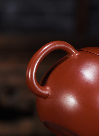 Yi Xing Gong Fu Theepotje "Dragon egg" 380ml Yi Xing Gong Fu Theepotje "Dragon egg" 380ml