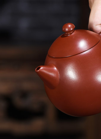 Yi Xing Gong Fu Theepotje "Dragon egg" 380ml Yi Xing Gong Fu Theepotje "Dragon egg" 380ml