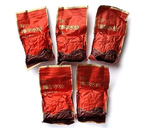 5 x  Brick Oolong Thee - Zhang Ping Shui Xian 5 x  Brick Oolong Thee - Zhang Ping Shui Xian