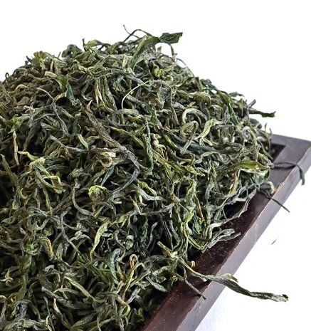 Thé vert Huangshan Mao Feng Roulé à la Main - Prestige Artisanal