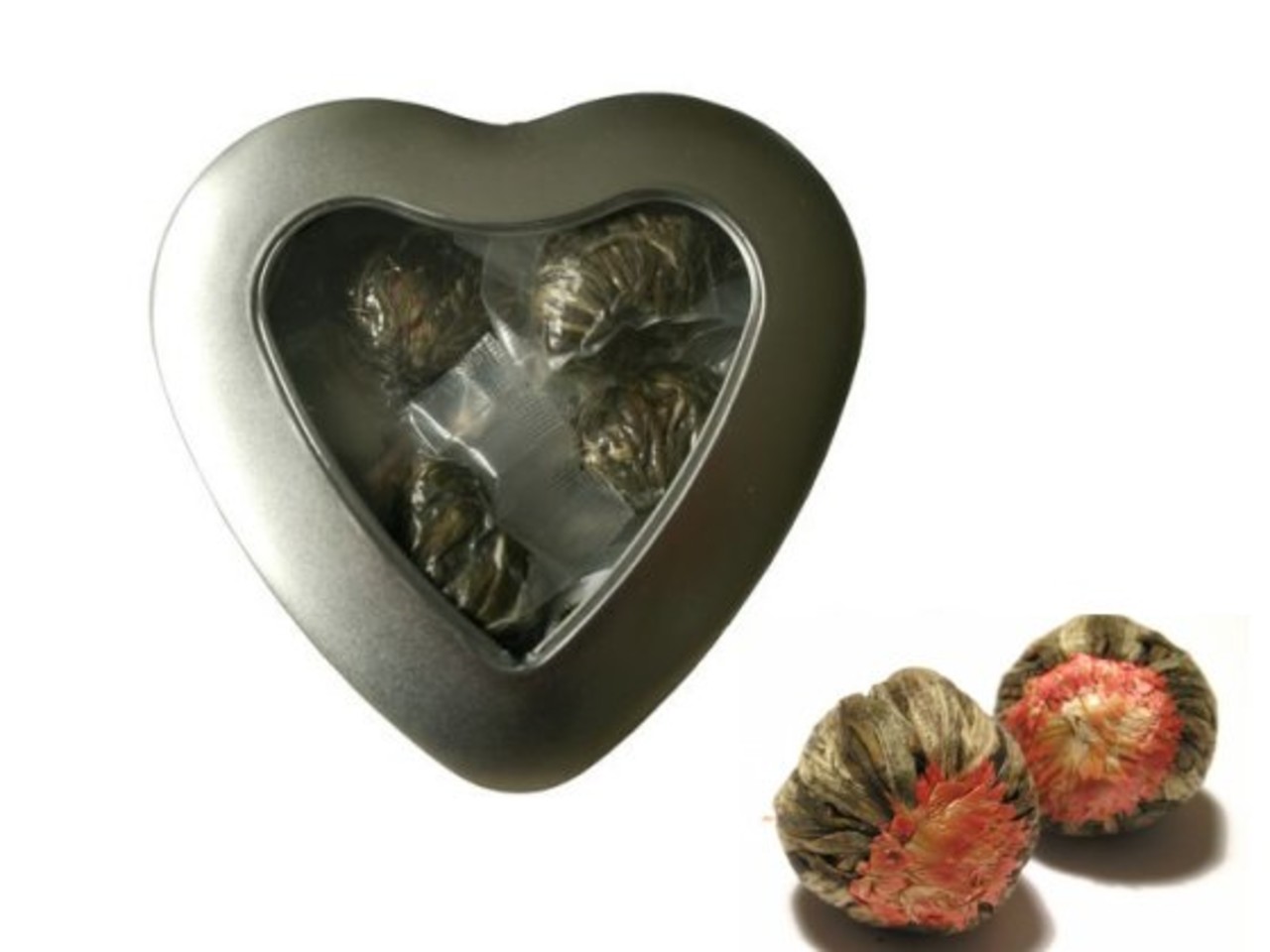 3 Fleurs de Thé dans Une Belle Boîte en forme de coeur avec fenêtre 3 Fleurs de Thé dans Une Belle Boîte en forme de coeur avec fenêtre