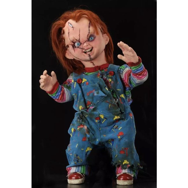 NECA  Bride of Chucky Prop Replica 1/1 Chucky Doll 76 cm