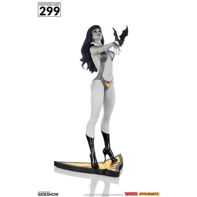 Women of Dynamite Statue 1/6 Vampirella 50th Anniversary (Black & White Edition) 32 cm