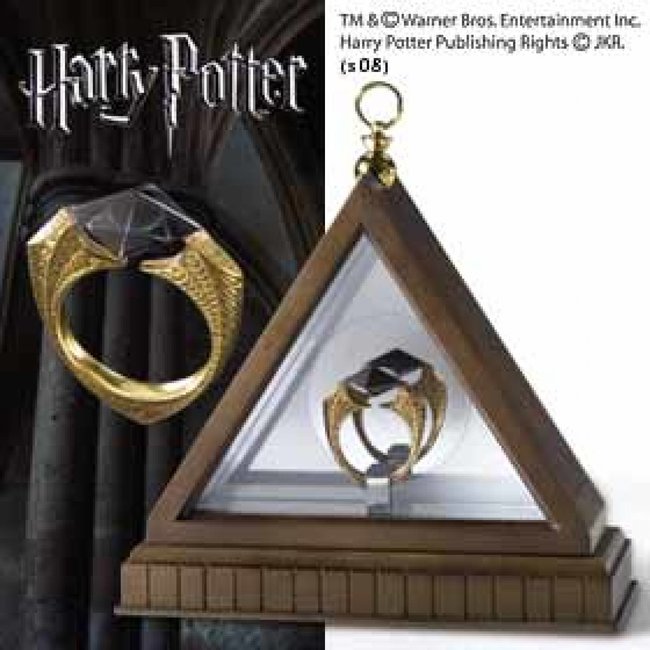 Harry Potter Replica 1/1 Lord Voldemort´s Horcrux Ring (gold-plated)