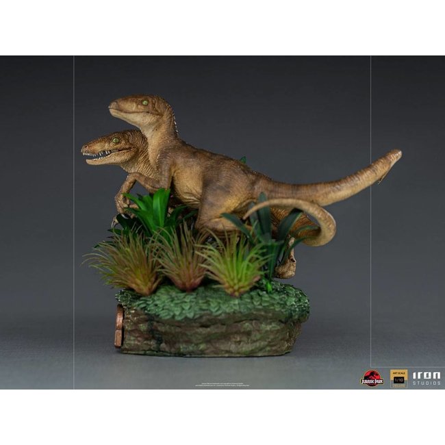 Jurassic Park Deluxe Art Scale Statue 1/10 Just The Two Raptors 20 cm