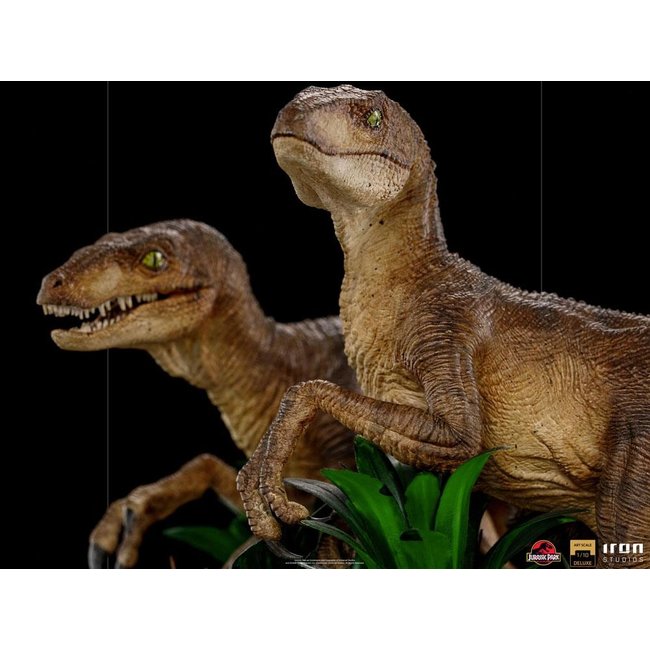 Jurassic Park Deluxe Art Scale Statue 1/10 Just The Two Raptors 20 cm