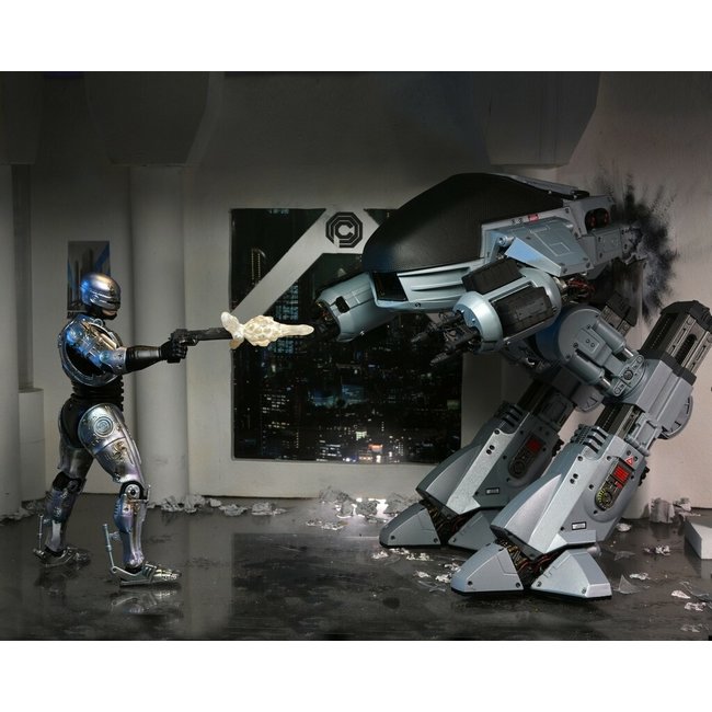 Robocop: Ultimate Battle Damaged Robocop mit Stuhl 7 Zoll Actionfigur